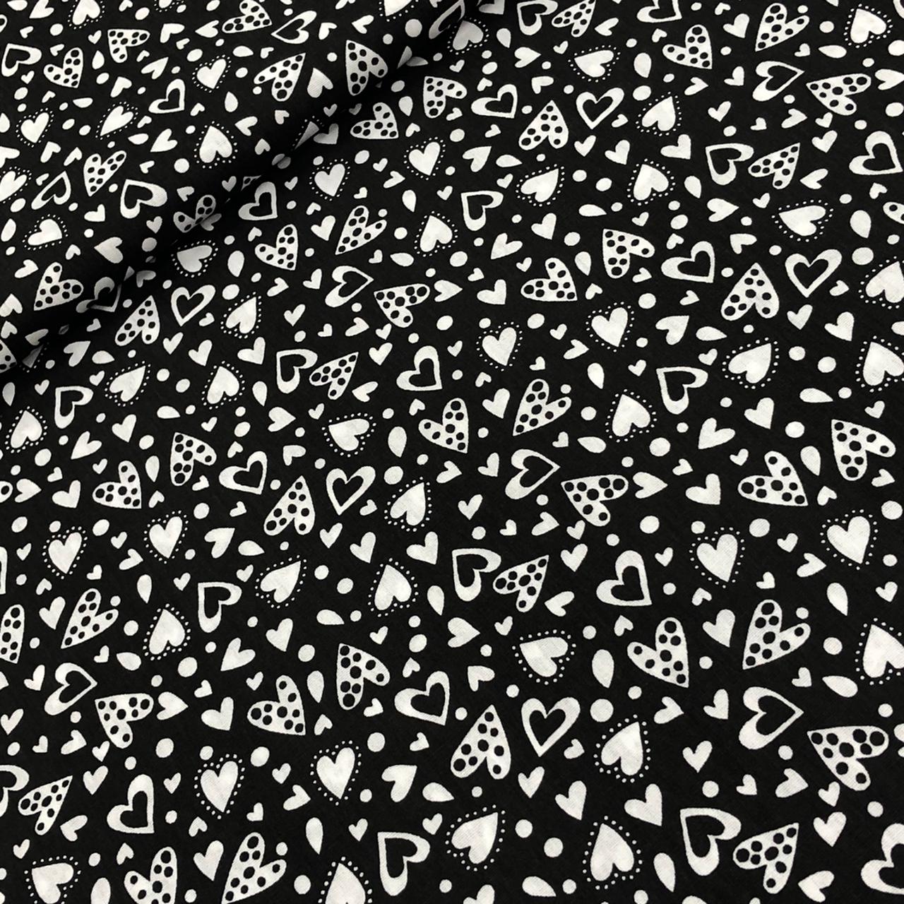 TECIDO TRICOLINE ESTAMPADO 100% ALGODÃO EVA E EVA COLEÇÃO AMOR AMOUR AMORE LOVE CORAÇÕES BRANCO FD PRETO 