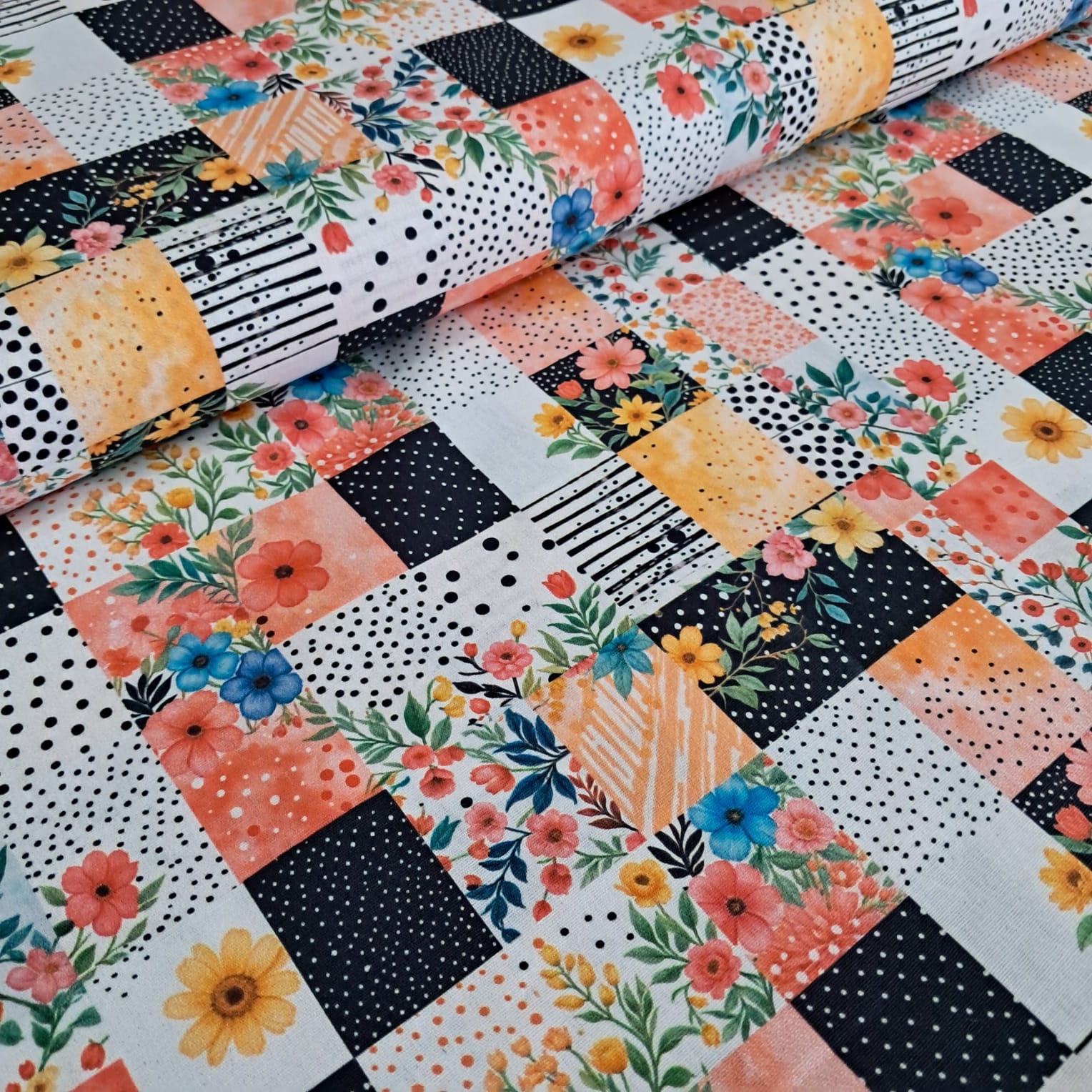 TECIDO TRICOLINE ESTAMPADO 100% ALGODÃO PERIPAN PATCHWORK FLORAL