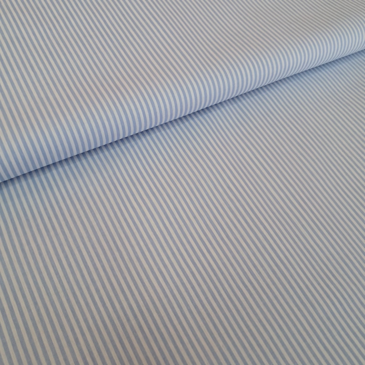 TECIDO TRICOLINE ESTAMPADO 100% ALGODÃO PERIPAN LISTRADO AZUL BEBE E BRANCO  