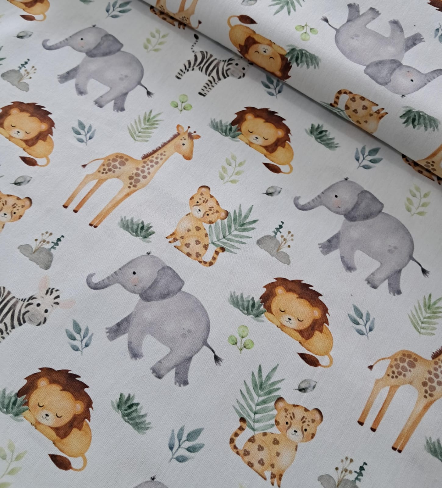 TECIDO TRICOLINE ESTAMPADO 100% ALGODÃO SAFARI FD BRANCO PERIPAN 