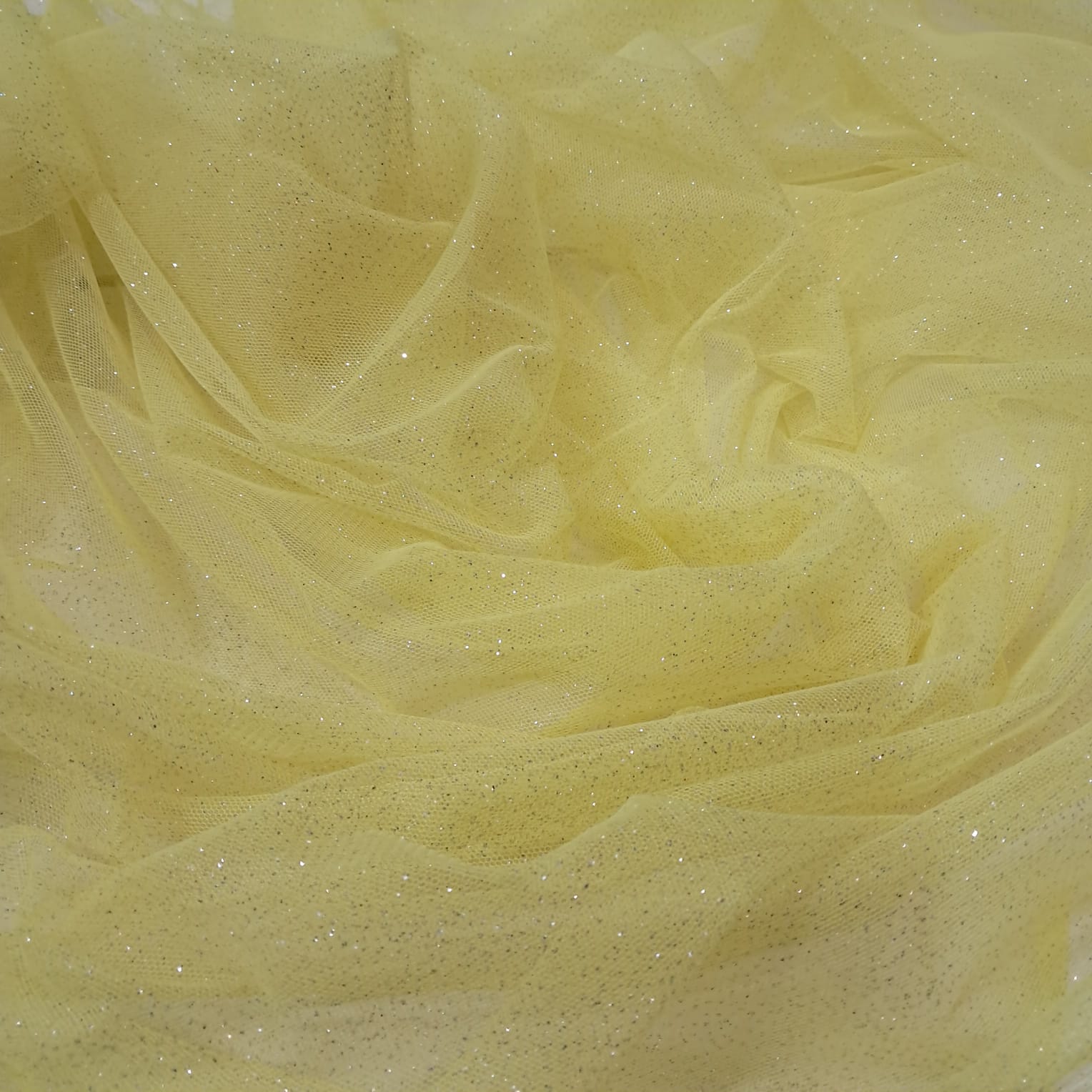 TULE COM GLITTER 100% POLIÉSTER AMARELO C/ BRILHO PRATA